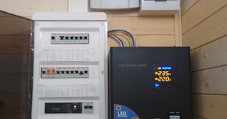 Установка и подключение стабилизаторов напряжения от 568 руб в Славгороде - ЭлектроСлд